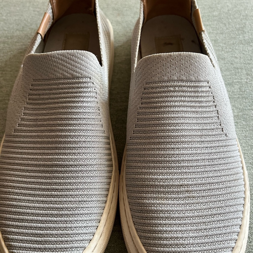 UGG Women's Gray Ribbed Sneakers